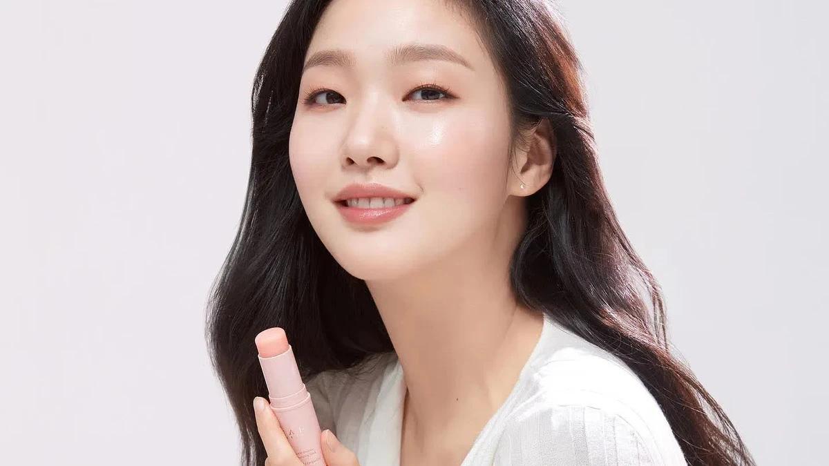 KOREAN MAKEUP